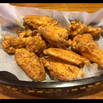 Broadway Bayou - a basket of chicken wings - American Near Me - Sparta, Illinois Broadway Bayou - a basket of chicken wings - American Near Me - Sparta, Illinois
