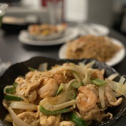 Blue Bamboo - Red Curry Shrimp and Grits