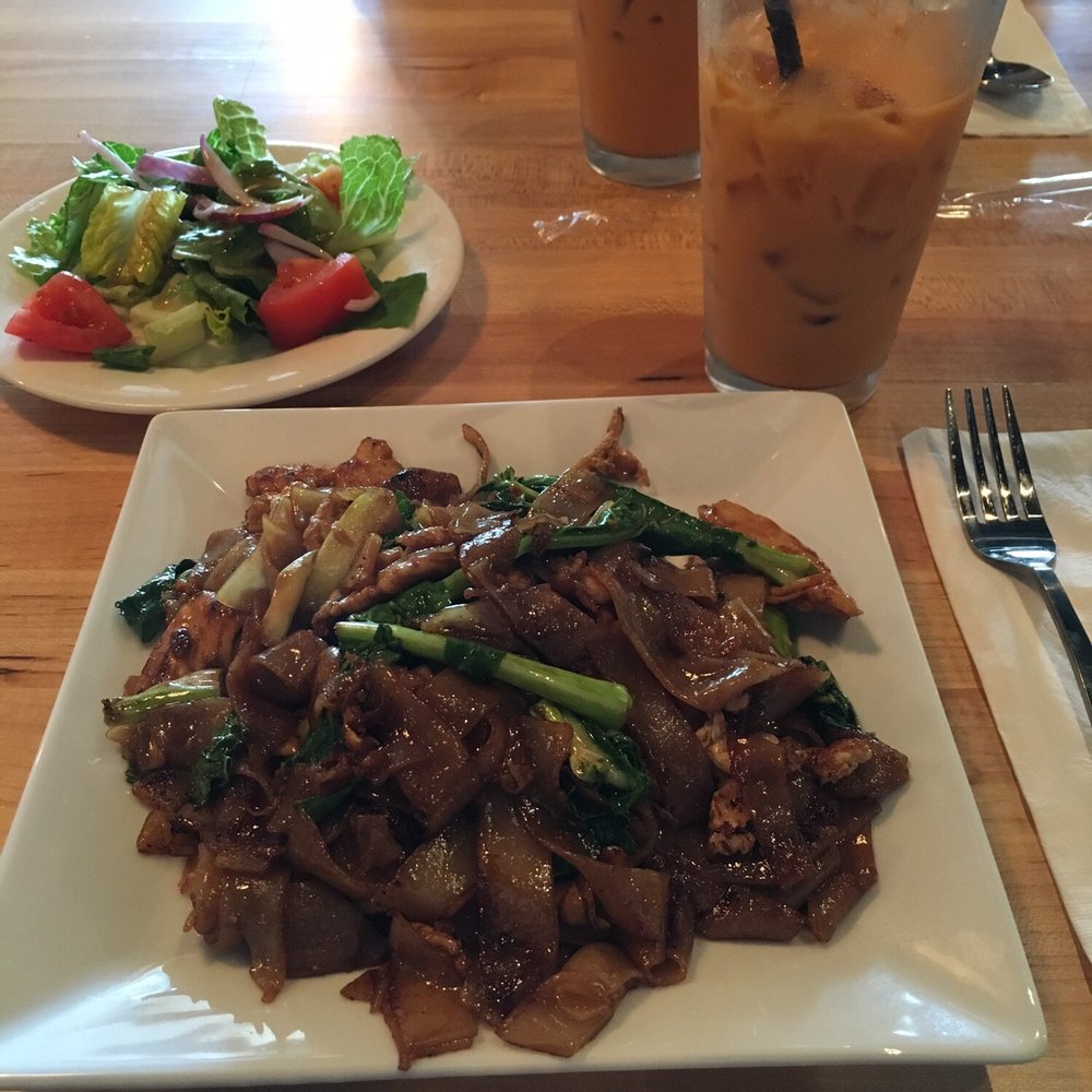 Mint Thai Kitchen - Pad See Ewe - Thai Near Me - Houston, Texas Mint Thai Kitchen - Pad See Ewe - Thai Near Me - Houston, Texas
