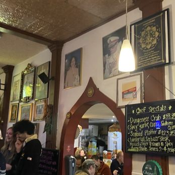 Jitlada - Interior - Thai Near Me - Los Angeles, California
