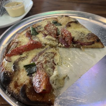 Castaways Pub - Rustic Flatbread - American Near Me - Lavallette, New Jersey Castaways Pub - Rustic Flatbread - American Near Me - Lavallette, New Jersey