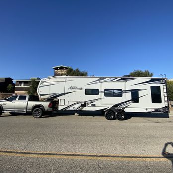 Trailer Hitch RV - RV Dealers Near Me - Nipomo, California Trailer Hitch RV - RV Dealers Near Me - Nipomo, California