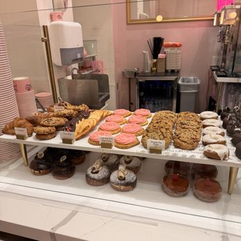 Cafe Lola - Bakeries Near Me - Las Vegas, Nevada
