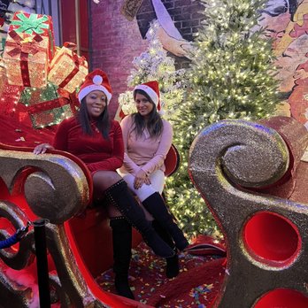 Frosty's Christmas Bar - Pop-Up Restaurants Near Me - New York, New York Frosty's Christmas Bar - Pop-Up Restaurants Near Me - New York, New York