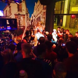 Que Pasa - Drag show on Tuesday