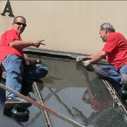 Glass on Wheels - Two of the best working men ever.