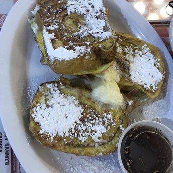 Blondie's Barn - Cinnamon Roll French Toast - Breakfast & Brunch Near Me - Haslett, Michigan Blondie's Barn - Cinnamon Roll French Toast - Breakfast & Brunch Near Me - Haslett, Michigan
