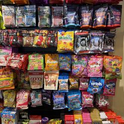 Fuzziwig's Candy Factory