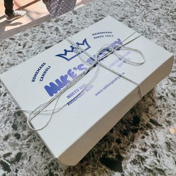 Mike's Pastry - Bakeries Near Me - Cambridge, Massachusetts