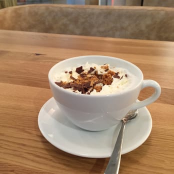 Ihle-Café - Echter Wiener heißt dieser Kaffee - Cafes Near Me - Germering, BY