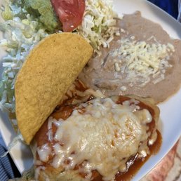 Lunch combo #1 (Chile replant, ground beef taco, beans and guacamole salad) this was ONLY $6.99!!!