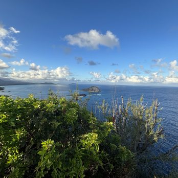 Makapu'u Point Lighthouse Trail - Hiking Near Me - Honolulu, Hawaii Makapu'u Point Lighthouse Trail - Hiking Near Me - Honolulu, Hawaii