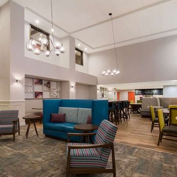 Hampton Inn Wilson Downtown - Breakfast Area - Hotels Near Me - Wilson, North Carolina