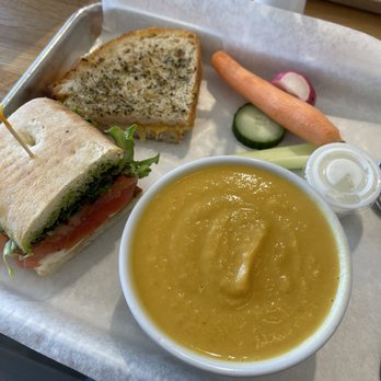 Loup - Soup Near Me - Milwaukee, Wisconsin