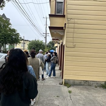 Astranda Bakery - L O N G Line - Bakeries Near Me - San Francisco, California Astranda Bakery - L O N G Line - Bakeries Near Me - San Francisco, California