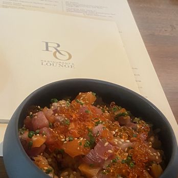 RO Restaurant & Lounge - Bigeye tuna is beautiful and tasty - Lounges Near Me - Yountville, California
