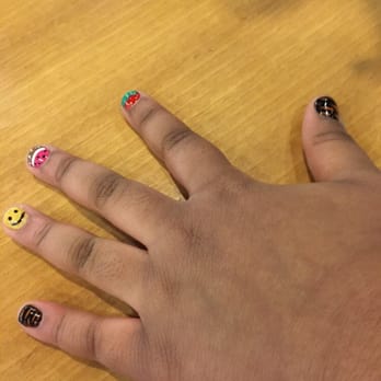 L V Nails - My grand-girl (7 years old) just loves her nails. It was well worth the money to see her smile! - Nail Salons Near Me - Canton, Ohio