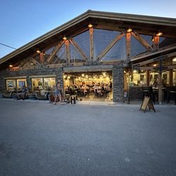 Eruption Brewery & Bistro