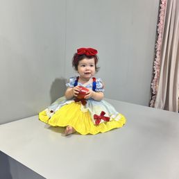 Snow White baby