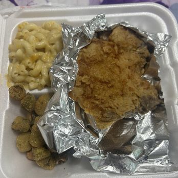 Sweet Southern Skillet - Pork chop dinner - Cafes Near Me - Jacksonville, Florida Sweet Southern Skillet - Pork chop dinner - Cafes Near Me - Jacksonville, Florida