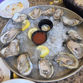 Bourbon House - Grand Isle oysters - local Louisiana oysters - Cajun/Creole Near Me - New Orleans, Louisiana