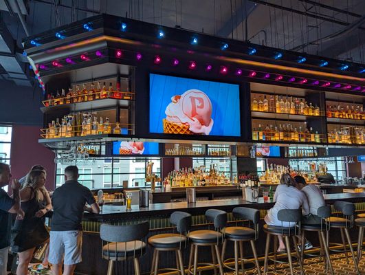 Puttshack - Atlanta - Dunwoody by null