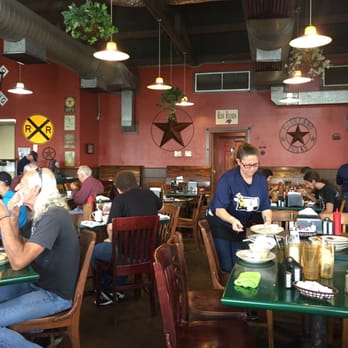 Busy Bee Cafe - Busy Bee Cafe in Pearland - Breakfast & Brunch Near Me - Pearland, Texas