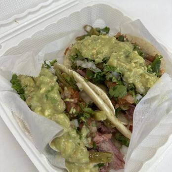 Los Cinco Puntos - Tacos de Carnitas - Mexican Near Me - Los Angeles, California Los Cinco Puntos - Tacos de Carnitas - Mexican Near Me - Los Angeles, California