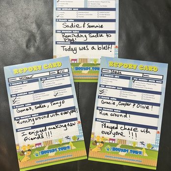 Hounds Town - Leander - Cute dog report cards - Pet Boarding Near Me - Leander, Texas