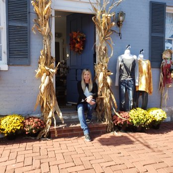 U defined boutique - Women's Clothing Near Me - St. Charles, Missouri U defined boutique - Women's Clothing Near Me - St. Charles, Missouri