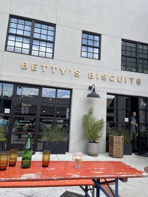 Betty's Biscuits by null
