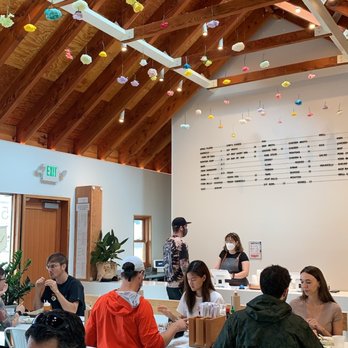 Sip Pho - Interior - Vietnamese Near Me - Austin, Texas