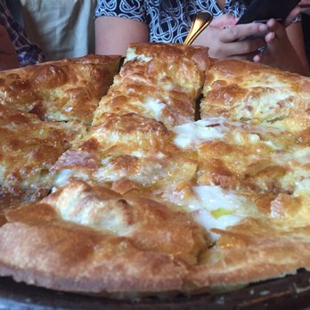 Chi Spacca - Focaccia bread! You're a fool not to order this! - Italian Near Me - Los Angeles, California Chi Spacca - Focaccia bread! You're a fool not to order this! - Italian Near Me - Los Angeles, California
