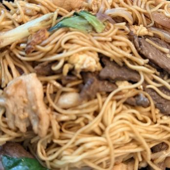 Dumpling Crown - House Hong Kong House Hong Kong Stir-Fry Noodles - Chinese Near Me - Smyrna, Georgia Dumpling Crown - House Hong Kong House Hong Kong Stir-Fry Noodles - Chinese Near Me - Smyrna, Georgia