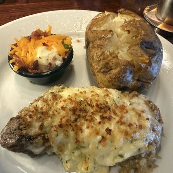 LongHorn Steakhouse - Renegade Sirloin with Parmesan Cheese Crust - Steakhouses Near Me - Orlando, Florida LongHorn Steakhouse - Renegade Sirloin with Parmesan Cheese Crust - Steakhouses Near Me - Orlando, Florida