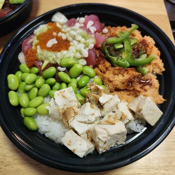 Poke Stand by Shokudo - Cold ginger ahi and spicy tuna - Poke Near Me - Honolulu, Hawaii