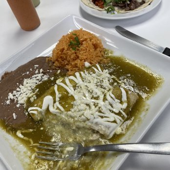 Kukulcan Mexican Restaurant - Enchiladas Verdes and a couple tacos. All delicious - Mexican Near Me - Dallas, Texas Kukulcan Mexican Restaurant - Enchiladas Verdes and a couple tacos. All delicious - Mexican Near Me - Dallas, Texas
