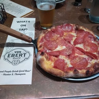 Von Ebert Brewing - Glendoveer - Pepperoni pizza and IPA - Brewpubs Near Me - Portland, Oregon
