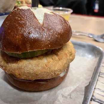BrewDog - Carolina Chicken Burger made with TiNDLE vegan chicken - Beer Bar Near Me - Las Vegas, Nevada BrewDog - Carolina Chicken Burger made with TiNDLE vegan chicken - Beer Bar Near Me - Las Vegas, Nevada