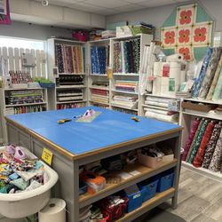 Sew Together - Cutting table