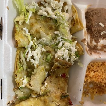 Tacos Reyes - So called green enchiladas. No green sauce, and they look like a cross between a taco, sopa, and quesadillas. - Mexican Near Me - Canoga Park, California