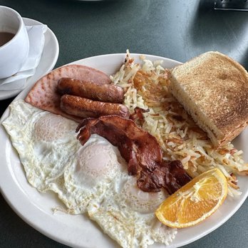 Lowell's Restaurant - Farmers Breakfast - American Near Me - Seattle, Washington Lowell's Restaurant - Farmers Breakfast - American Near Me - Seattle, Washington