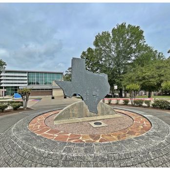 Texas Travel Information Center - Rest Stops Near Me - Texarkana, Texas