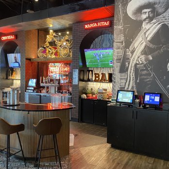 La Una Cantina - Mexican Near Me - Bloomington, Indiana