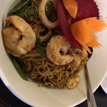 altThai - Yummy - Thai Near Me - Arlington Heights, Illinois