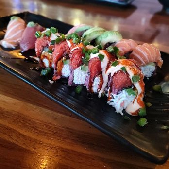 Kodo Sushi Sake - Rainbow and dynamite roll lunch combo - Sushi Bars Near Me - Scottsdale, Arizona Kodo Sushi Sake - Rainbow and dynamite roll lunch combo - Sushi Bars Near Me - Scottsdale, Arizona