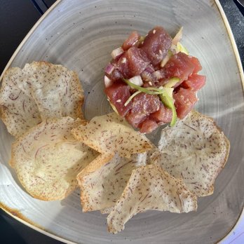 District Kitchen & Cocktails - Tuna Poke - New American Near Me - Austin, Texas
