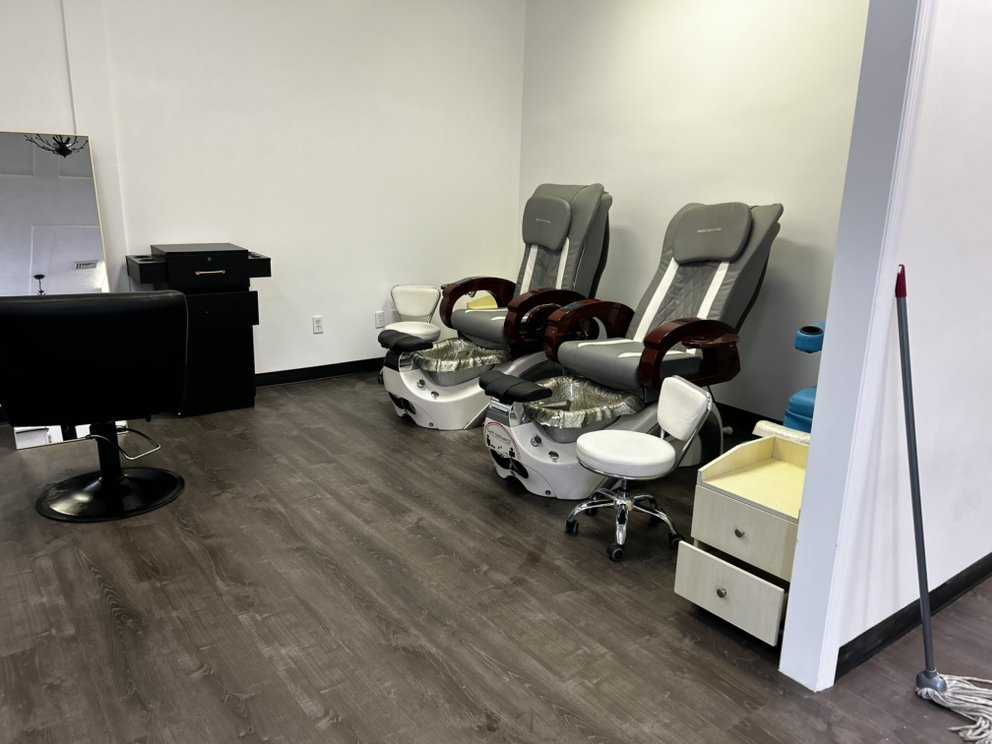 SHEAR PERFECTION SALON & SPA Oliver Plz, Uniontown, Pennsylvania