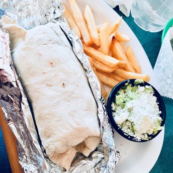 Nico's Tacos - The white board with the orders and details - Mexican Near Me - Virginia Beach, Virginia