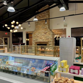 Tous Les Jours - Bakeries Near Me - Chantilly, Virginia Tous Les Jours - Bakeries Near Me - Chantilly, Virginia